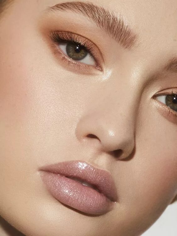 Макияж глаз нюд styleocheck.com Eye makeup, Makeup, Skin