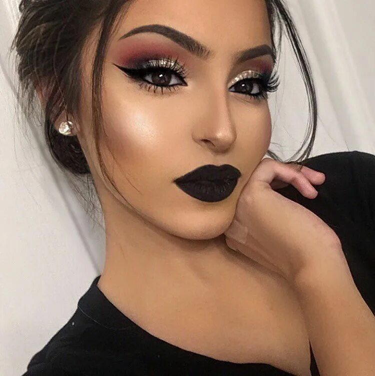 Макияж глаз под черное платье Pin by Laura Greatrex on Makeup Makeup, Eye makeup, Makeup goals