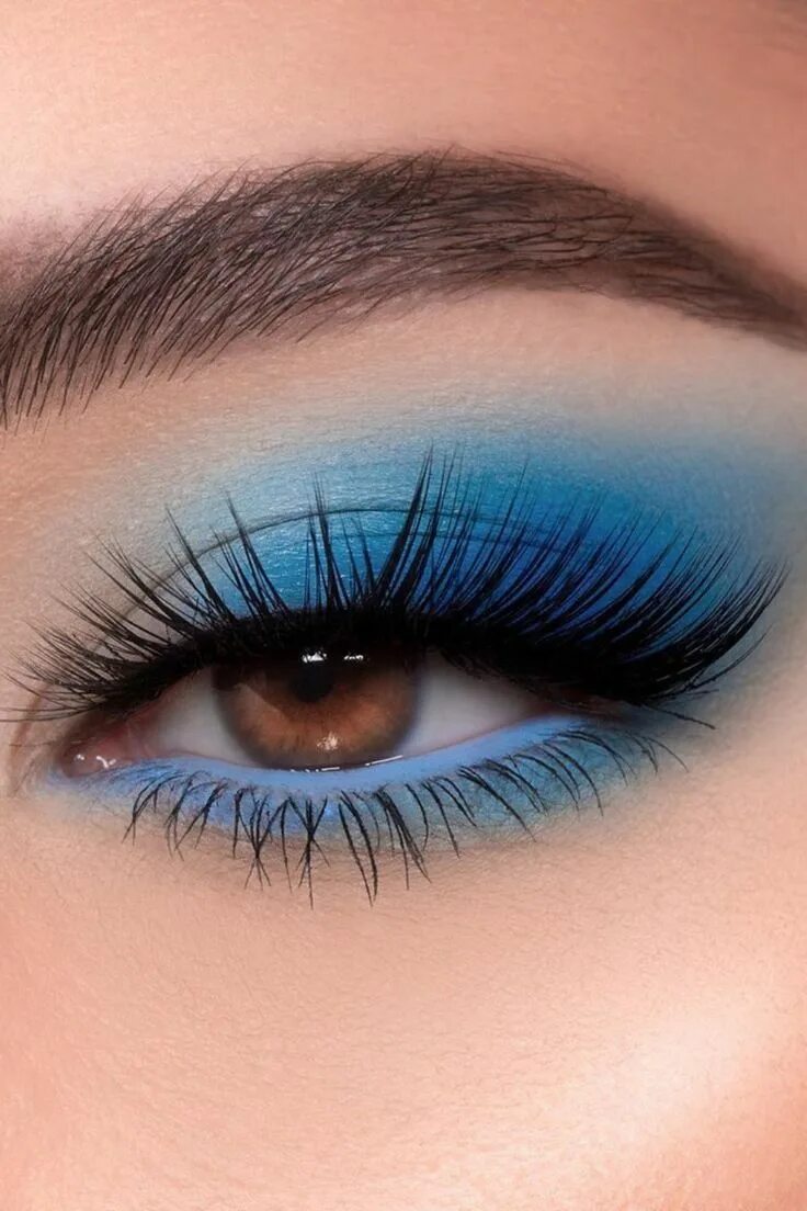 Макияж глаз под голубое платье Pin on Outfit ♡ Eye makeup tutorial, Blue eyeshadow makeup, Eye makeup