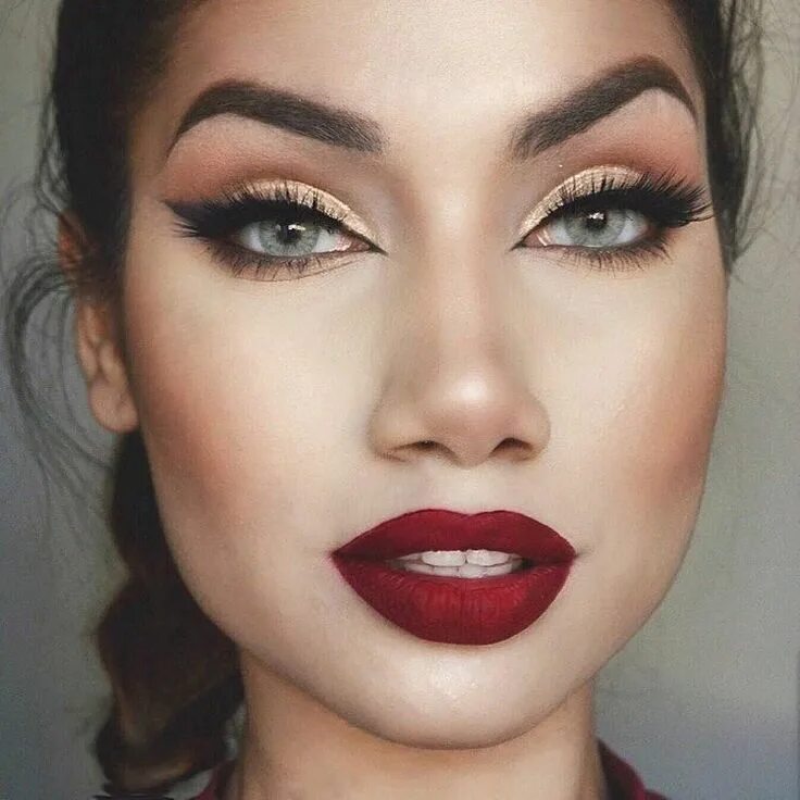 Макияж глаз под красную помаду Maquillage de fête: 100 idées formidables pour être la star du party! Maquiagem 