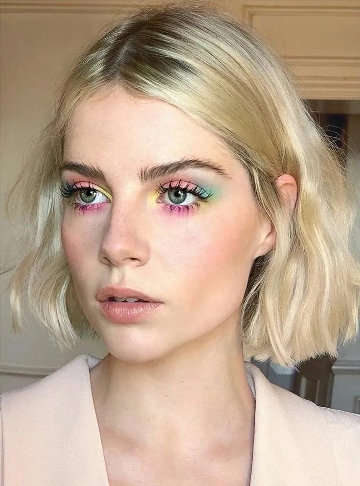 Макияж глаз подростковый Макияж Makeup inspiration, Rainbow eye makeup, Hair makeup