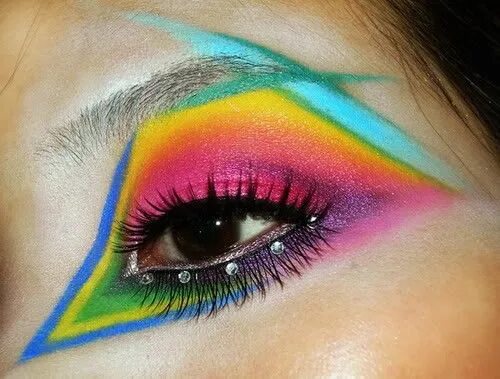 Макияж глаз радуга Pin by DePrEsSeDsKsK on makeup Crazy eye makeup, Eye makeup, Colorful eye makeup