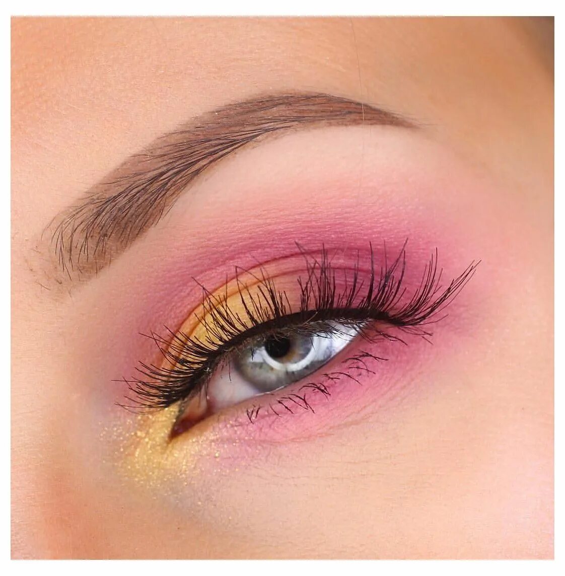 Макияж глаз розовыми тенями Easter Makeup Eyes Pink Lashes makeup, Eye makeup brushes, Pink eye makeup