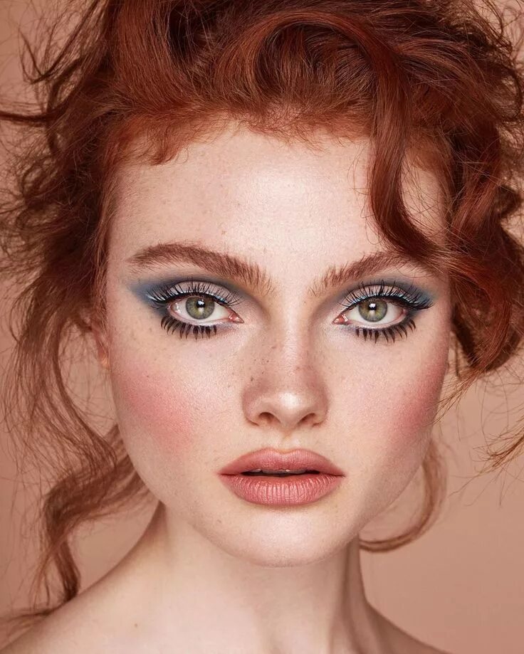 Макияж глаз рыжих Doll eyes for beautiful @georgiehobday Photography @jayden_fa Hair @lukepluckros