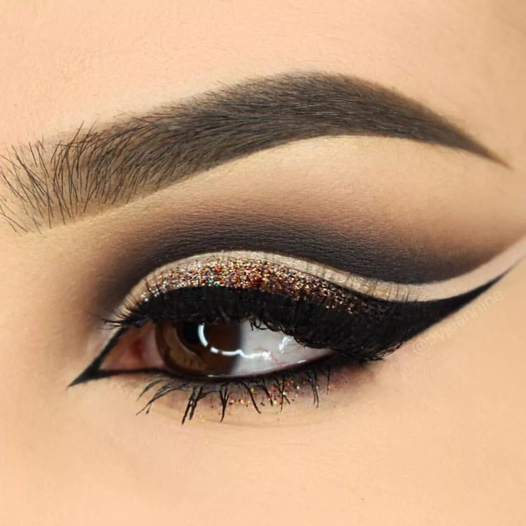 Макияж глаз с линиями Instagram photo by Makeup Geek * May 23, 2016 at 4:24pm UTC Makeup eyeliner, Eye