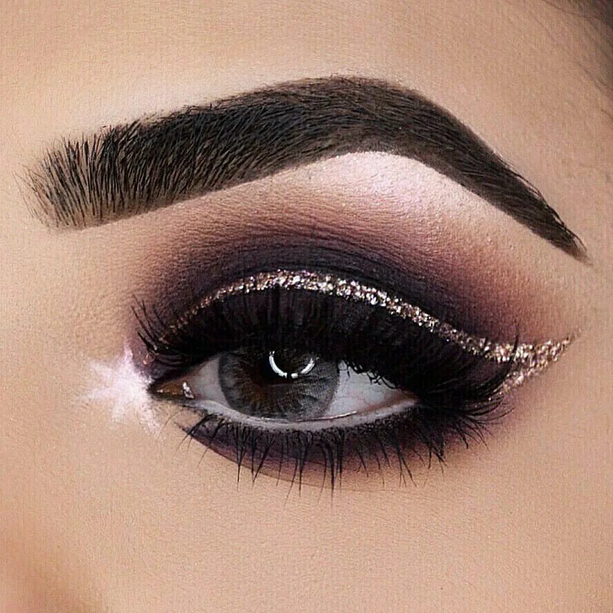 Макияж глаз с линиями Pinterest @IIIannaIII Makeup for brown eyes, Brow pomade, Makeup