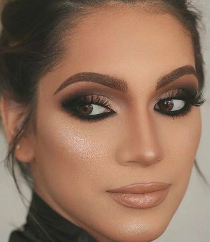 Макияж глаз смоки айс Pin on Makeup Dark eye makeup, Smoky eye makeup, Hazel eye makeup