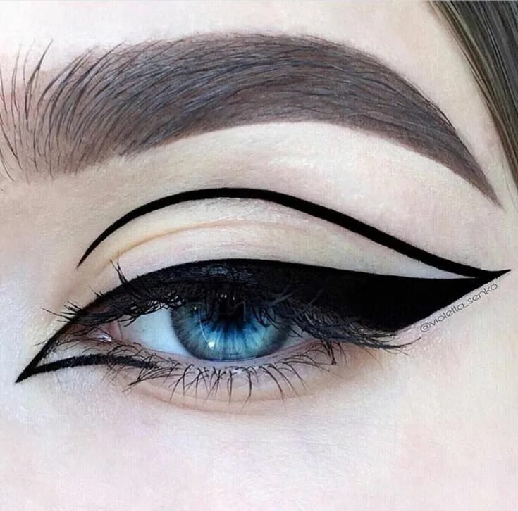 Макияж глаз стрелки видео Pin by Fabio Teixeira Makeup & Hair on Makes Makeup eyeliner, Artistry makeup, E