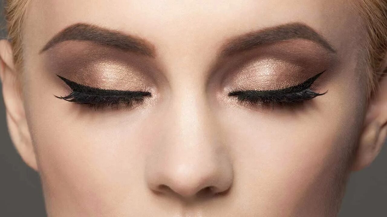 Макияж глаз стрелки видео How to Make Your Eyes Look Closer Together with Makeup - L'Oréal Paris