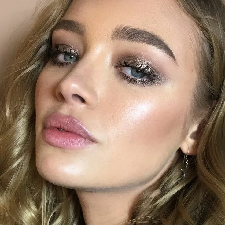 Макияж глаз светлой девушки 5 Fall 2015 Makeup Trends We Want to Wear Now in 2024 Dewy makeup, Hair makeup, 