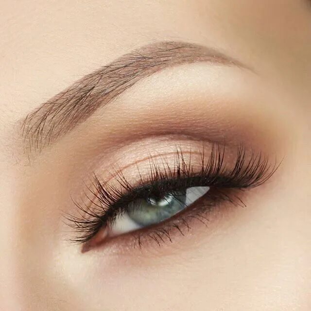 Макияж глаз светлыми тенями Instagram photo by Anastasia Beverly Hills * May 12, 2016 at 4:00am UTC Eye make