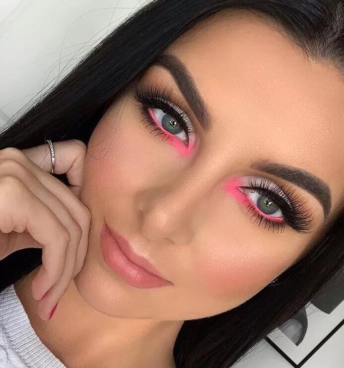 Макияж глаз цена 60 Best Summer Makeup Ideas For 2019 Pink eyeshadow look, Pink makeup, Summer ma