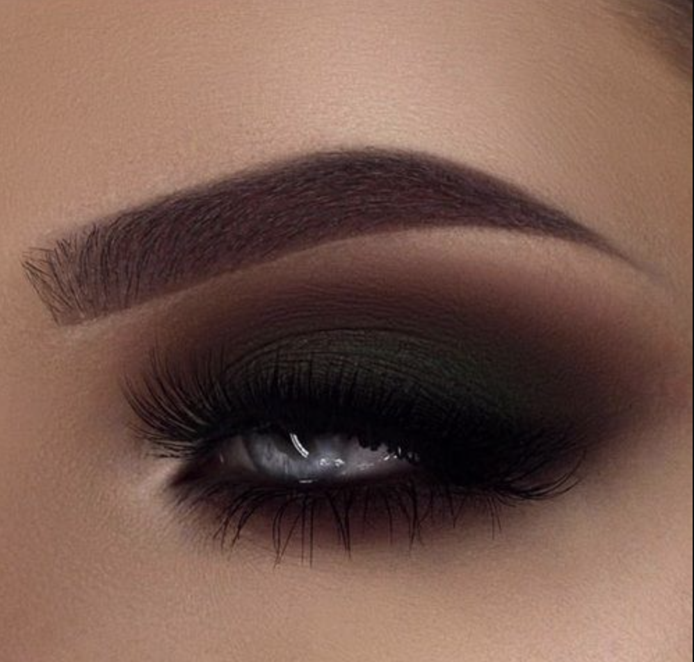 Макияж глаз тенями темные История smokey eyes - самого культового и древнего макияжа планеты. Техники, цве