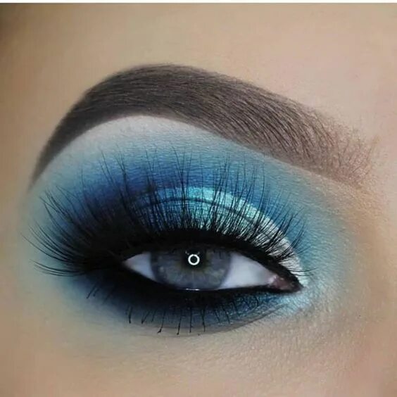 Макияж глаз в голубых тонах 10+ Beautiful Blue Eyes Makeup Ideas You Should Try Now; #MakeupLovers #BlueEyes
