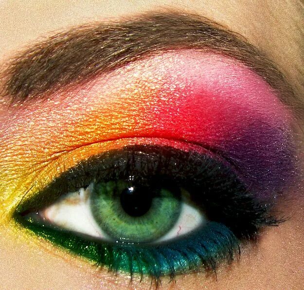 Макияж глаз яркими цветами Aluminum Powder in Highly Pigmented Eyeshadows and Eyeliner Rainbow eye makeup, 