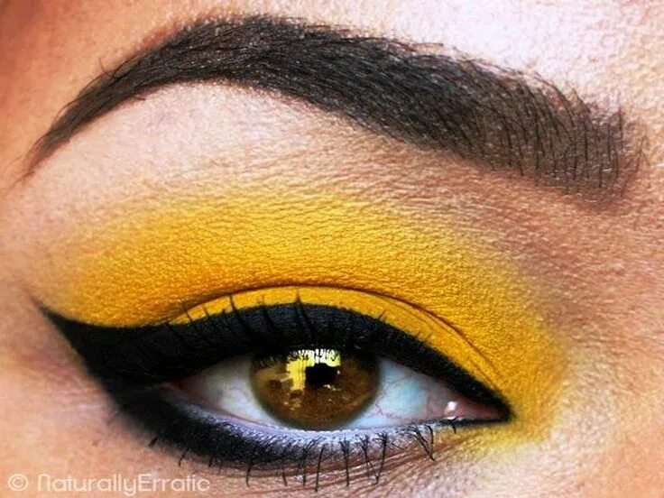 Макияж глаз желтые тени Yellow Eye Makeup For The Divas! Yellow Sunshine in 2019 Yellow eye makeup, Eye 