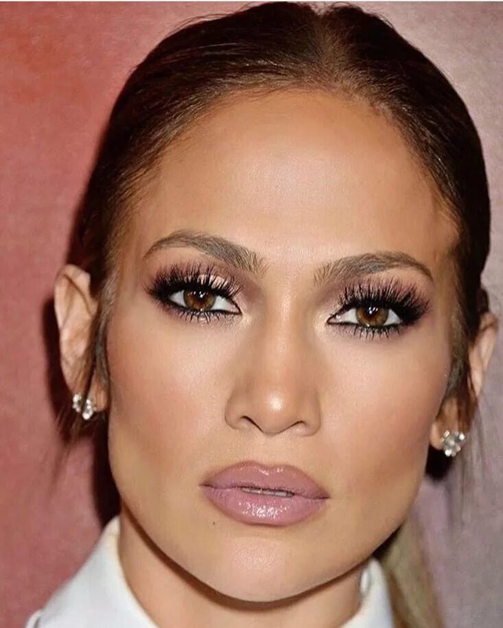 Макияж глаз звезд Pin by Parko22 on Jennifer Lopez Jlo makeup, Jennifer lopez makeup, Jennifer lop