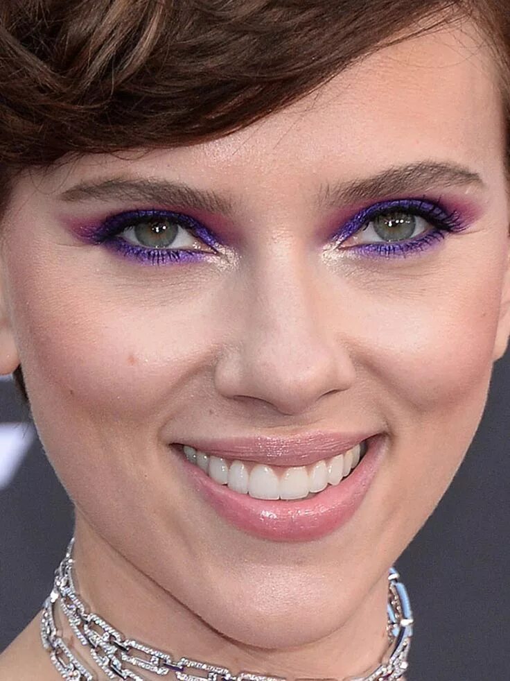 Макияж глаз звезд Pin on Celebrity Makeup Looks