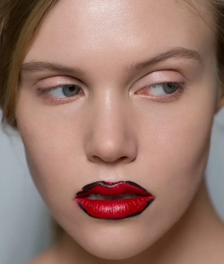 Макияж глянцевые губы Лип-арт: как красить губы в 2017-м Black lips, Lips, Makeup