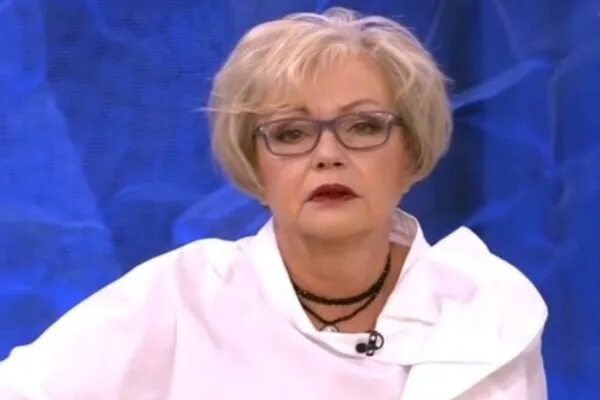 Марина шиманская википедия фото после трагедии Ну и дура!": Марина Шиманская вспомнила слова Олега Ефремова в свой адрес * Мари