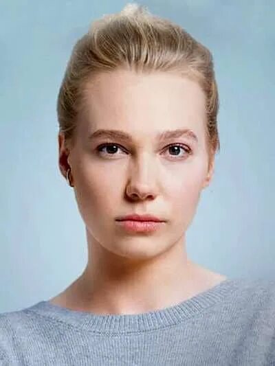 Марина васильева актриса фото в купальнике Марина Васильева Они Знамениты