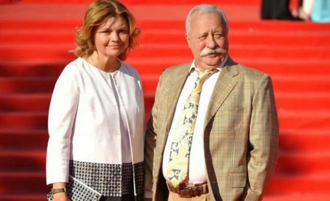 Марина видова жена якубовича фото 7 мало кому известных жен знаменитых мужчин Пыльный микрофон Дзен