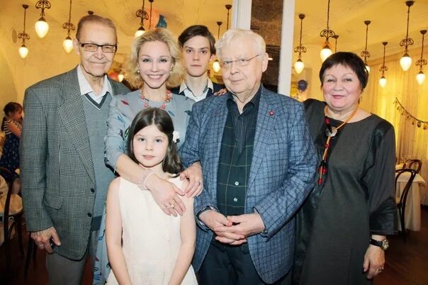 Марина зудина биография дети фото Дети олега табакова