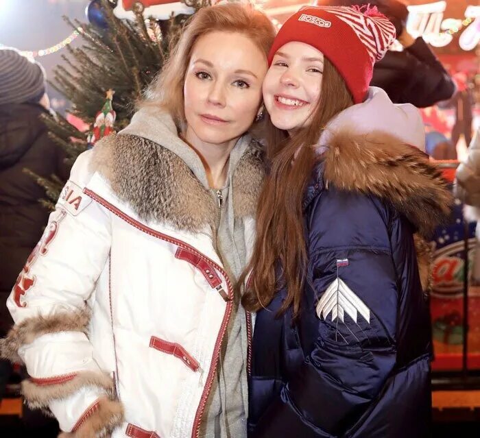 Марина зудина дочь фото Марина Зудина: "Пока еще не готова отпускать дочь во взрослую жизнь" СТАРХИТ STA