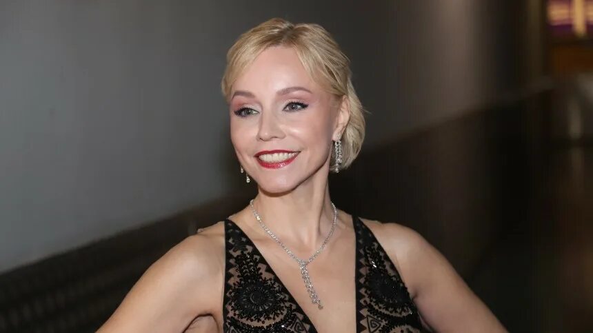 Марина зудина фото 2024 В кого готова влюбиться Зудина после смерти Табакова