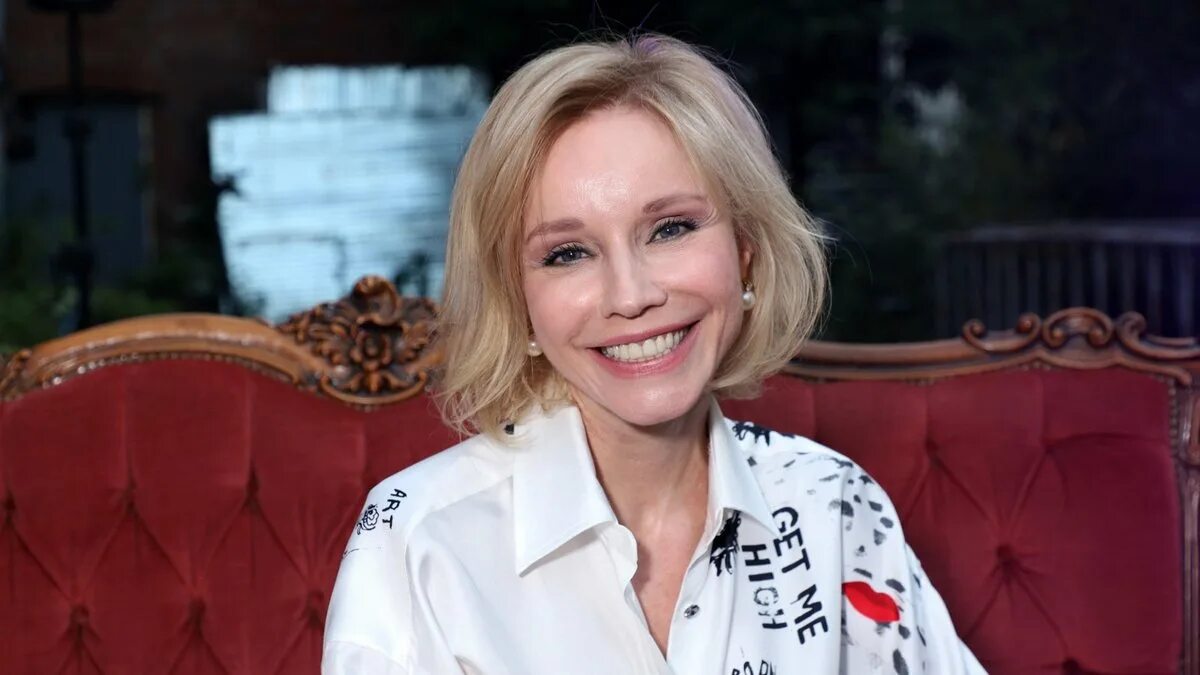 Марина зудина фото сейчас 2024 Марина Зудина снялась на фоне моря в честь своего 58-летия