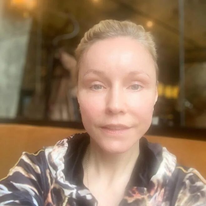 Марина зудина после пластики 2023 фото Марина Зудина показала, как на самом деле выглядит без макияжа и фильтров