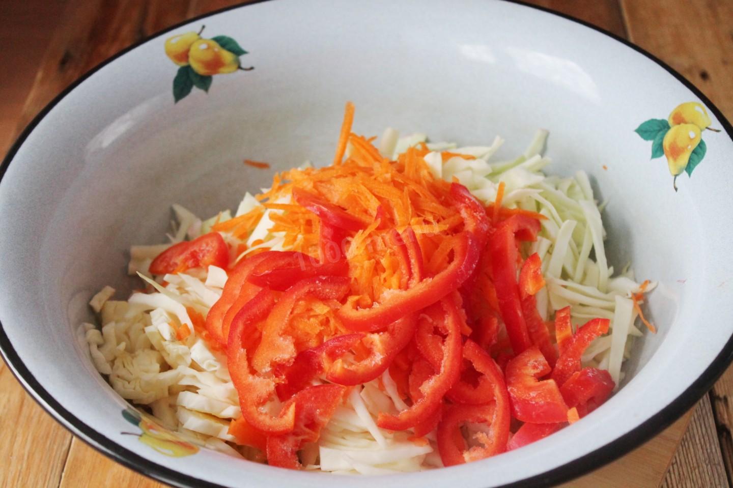 Маринованная капуста пальчики оближешь рецепт с фото Салат из капусты и моркови Пальчики оближешь на зиму рецепт с фото пошагово - 10