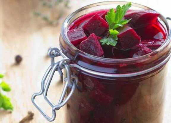 Маринованная свекла на зиму фото Свекла - один из самых популярных зимних овощей. Recipes, Food, Russian recipes
