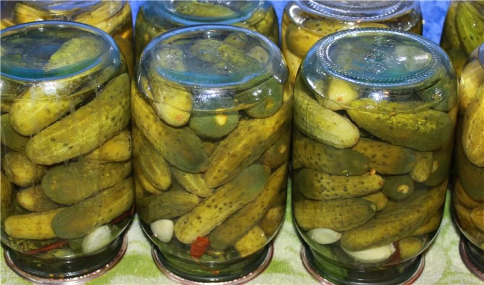 Маринованные огурцы фото рецепты Рецепт маринованные огурцы на 2 литровую банку - найдено 74 картинок