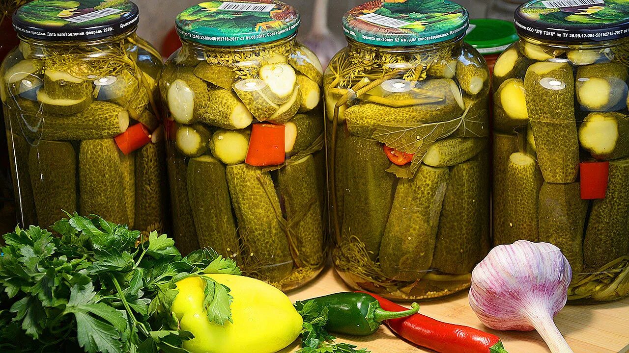 Маринованные огурцы пошаговое фото Заготовка маринованных огурцов на зиму - пошаговый рецепт с фото (27548 просмотр