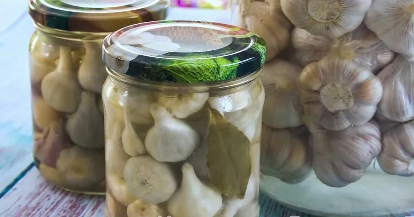 Маринованный чеснок головками рецепт с фото Маринованный чеснок головками