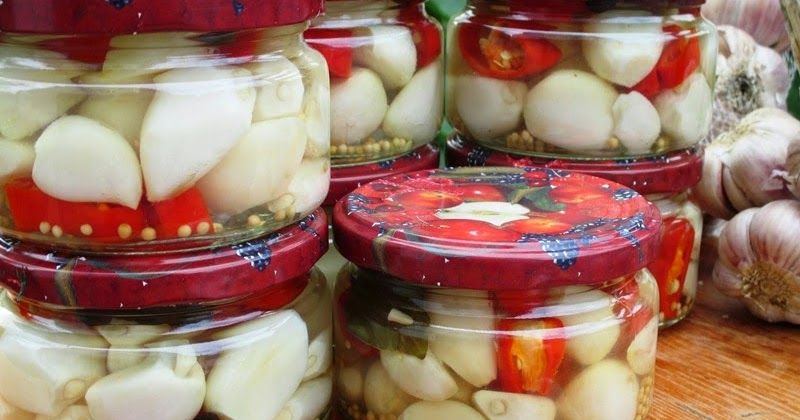 Маринованный чеснок на зиму с фото Znakomite połączenie czosnku z pikantną papryczką w zalewie octowej Yummy food, 