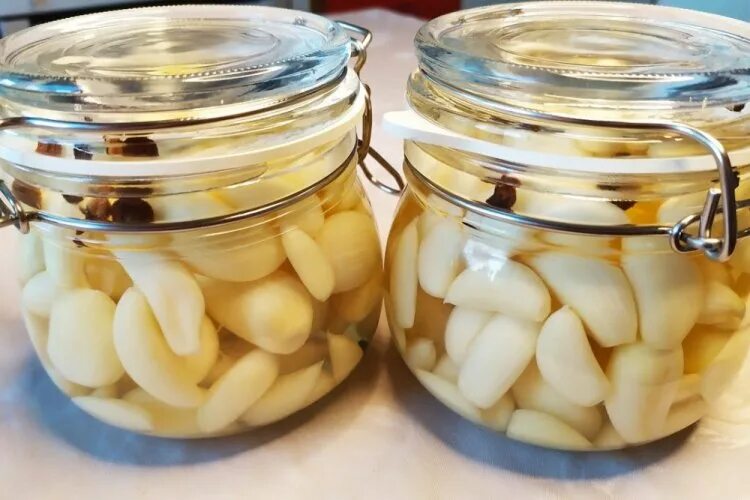 Маринованный чеснок рецепт с фото пошагово 15 отличных рецептов маринованного чеснока на зиму