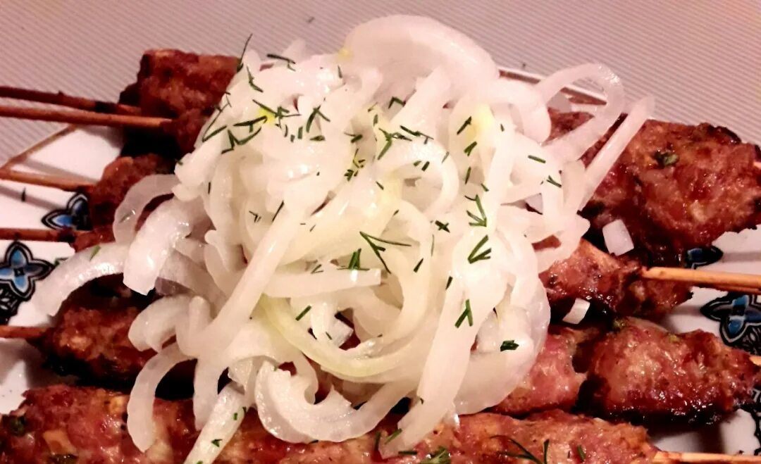 Маринованный лук по кавказски рецепт с фото Стейки индейки - рецепт автора Лариса Новак