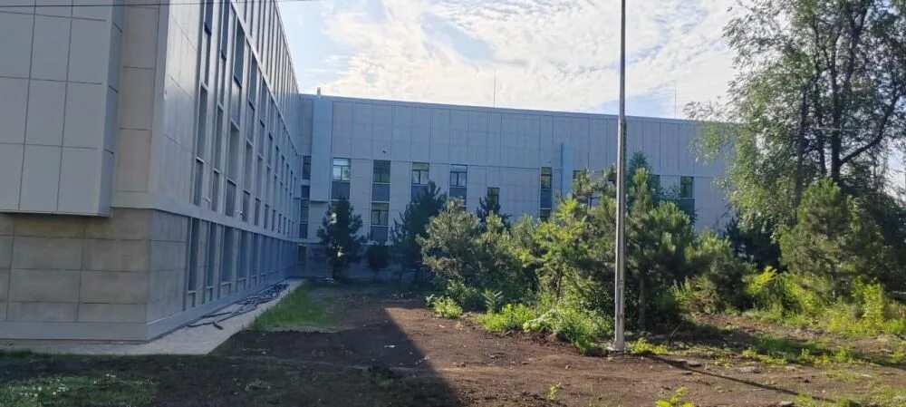 Мариуполь больница фото Петербуржцы завершают восстановление онкологического диспансера Мариуполя Специа