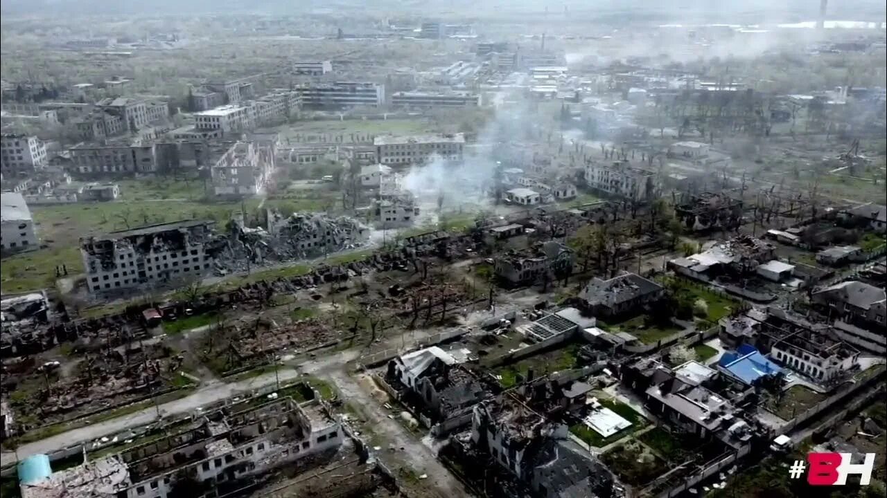 Мариуполь фото до и после войны Місто Рубіжне розділило долю Маріуполя - місто повністю перетворене на руїни - Y