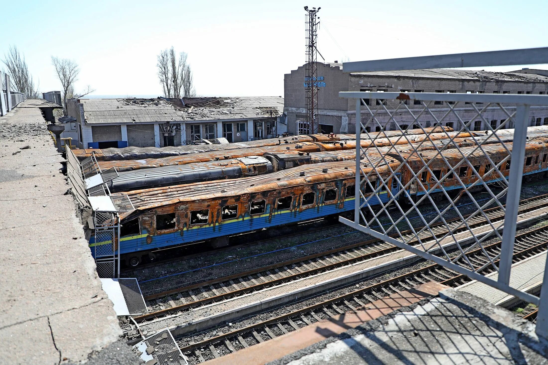Мариуполь фото вокзала Как сейчас выглядит железнодорожный вокзал Мариуполя - Российская газета
