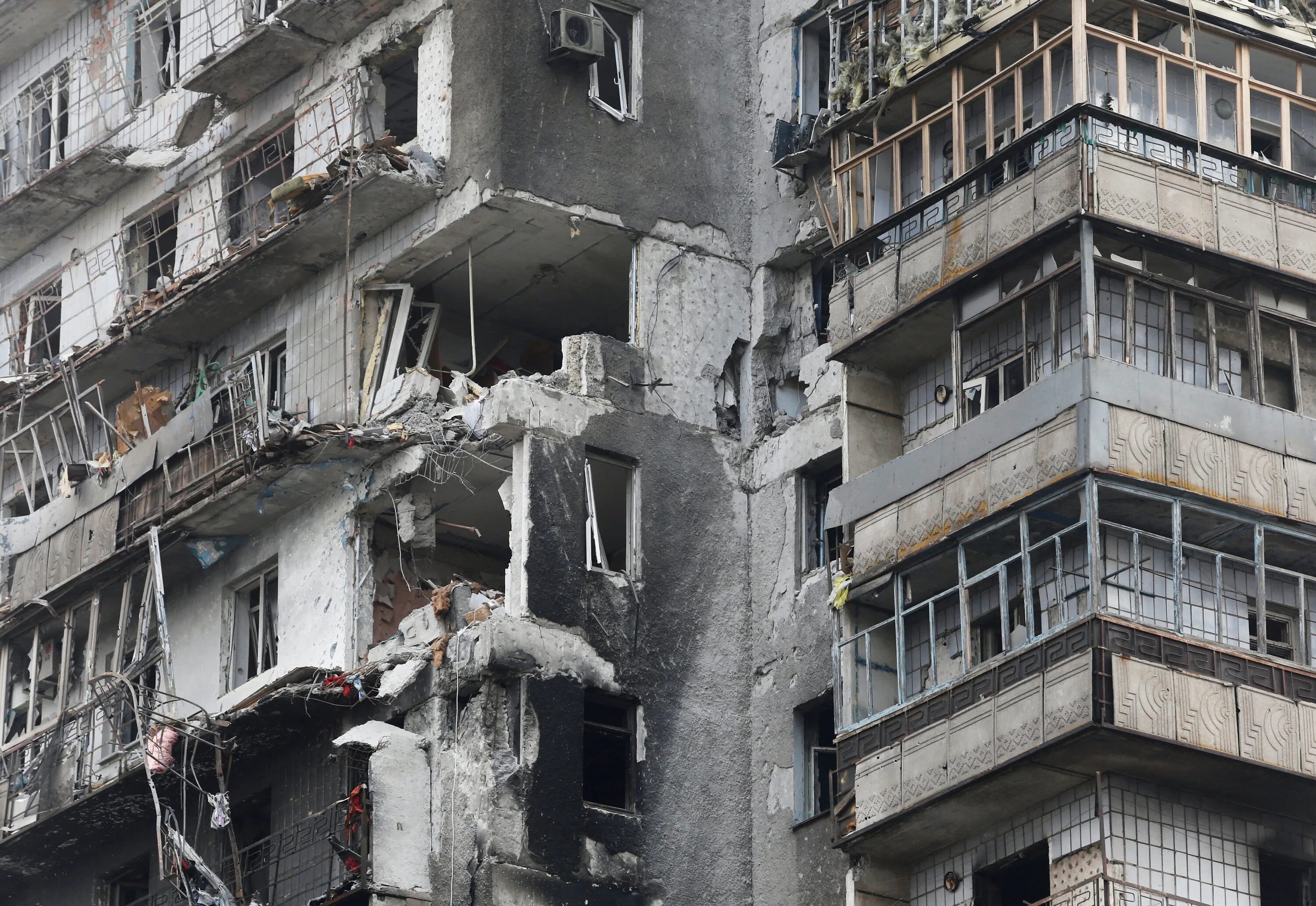 Мариуполь новости сегодня фото Mariupol says Russia forcefully deported thousands of people Reuters