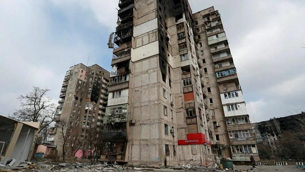 Мариуполь сегодня последние новости фото Ukraine war: 'Tanks in streets' as fighting hits Mariupol centre - BBC News