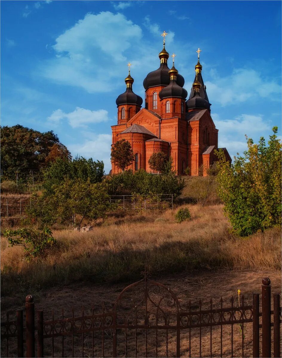 Мариуполь церковь фото Собор... Фотограф Хромеев Александр