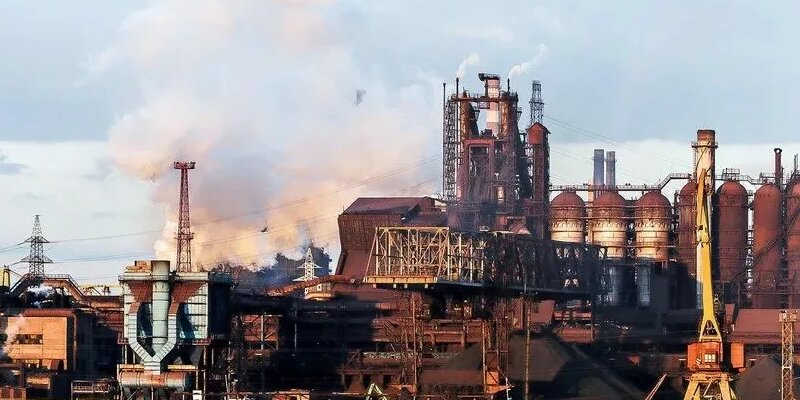 Мариуполь завод азовсталь фото Замкомандира полка "Азов" не смог показать гражданских на "Азовстали" Дзен