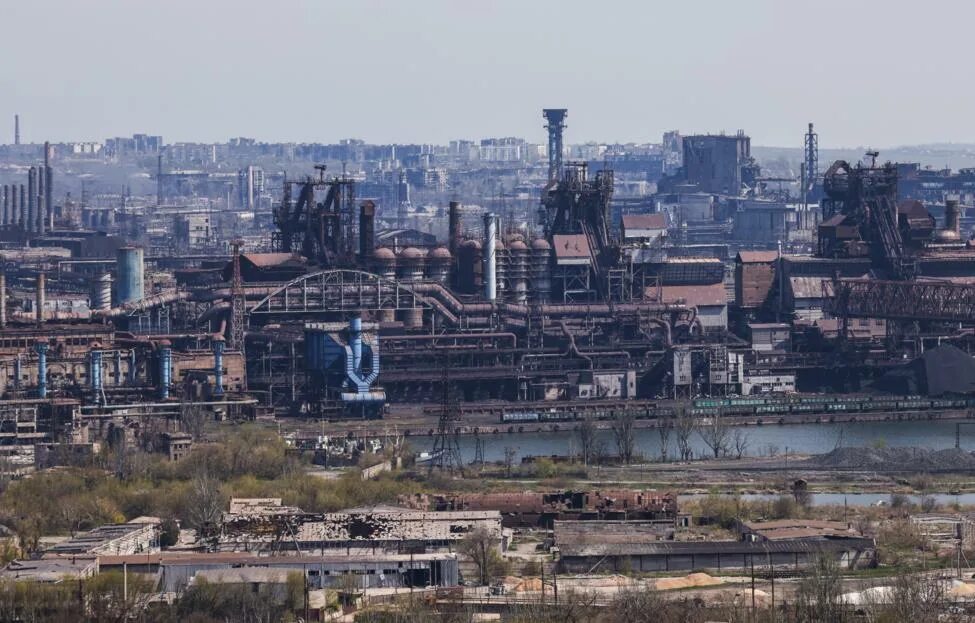Мариуполь завод азовсталь фото В Минобороны РФ сообщили о договоренности с ВСУ о вывозе раненых с "Азовстали" -
