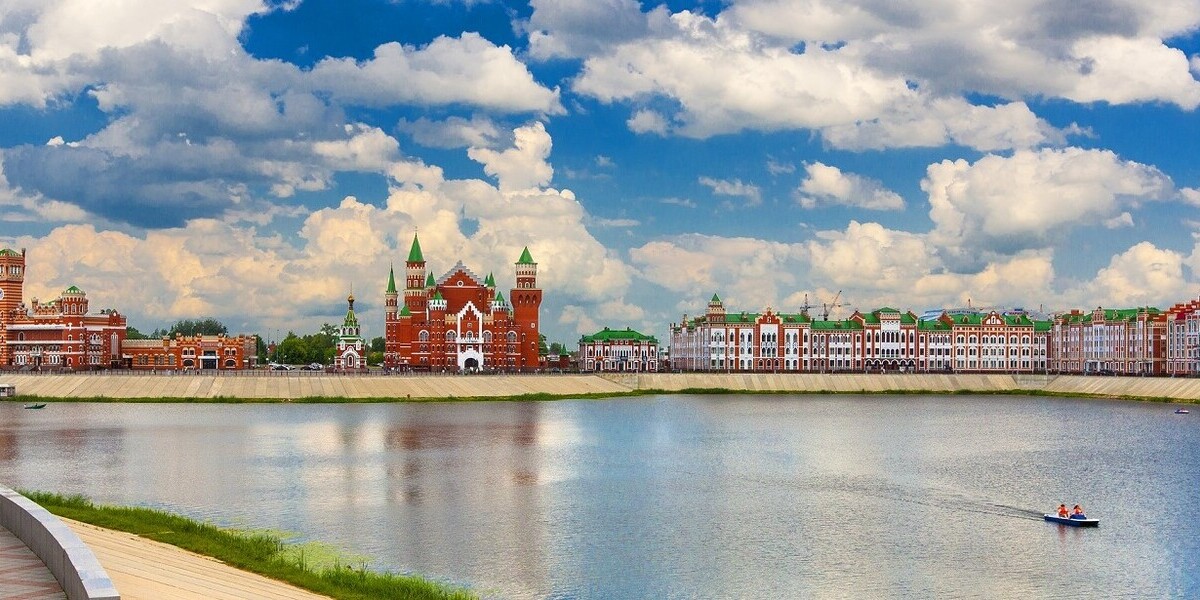 Марий эл набережная фото AZIMUT Hotel Yoshkar-Ola - official website of hotel chain AZIMUT Hotels. Book a
