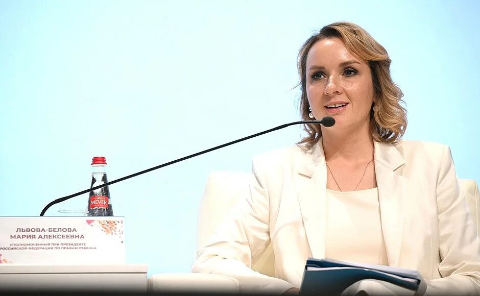 Мария алексеевна львова белова фото со свадьбы Maria Lvova-Belova takes part in the 20th Russian Congress of Commissioners for 