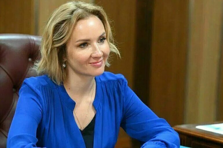 Мария алексеевна львова белова фото со свадьбы Мария Львова-Белова поддержала идею создания комнат для кормления малышей в обще
